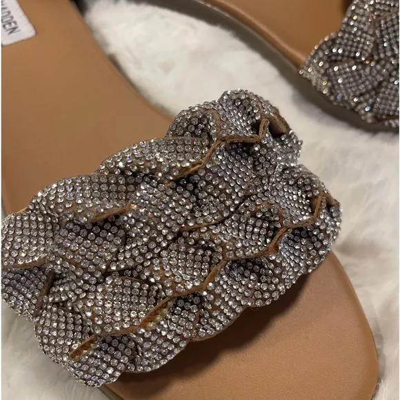 Steve Madden Women's Phayra Rhinestone Braided Slides Size 10