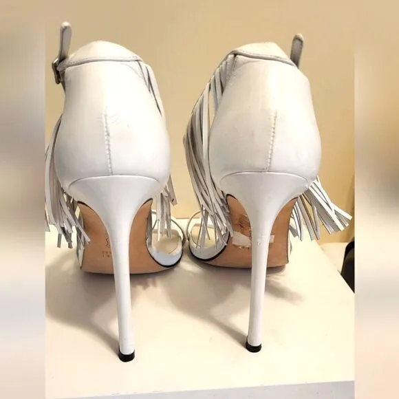 Stuart Weitzman &quot;Nudist&quot; White Leather Fringe Trim Sandals Sz.9.5 Ret $575