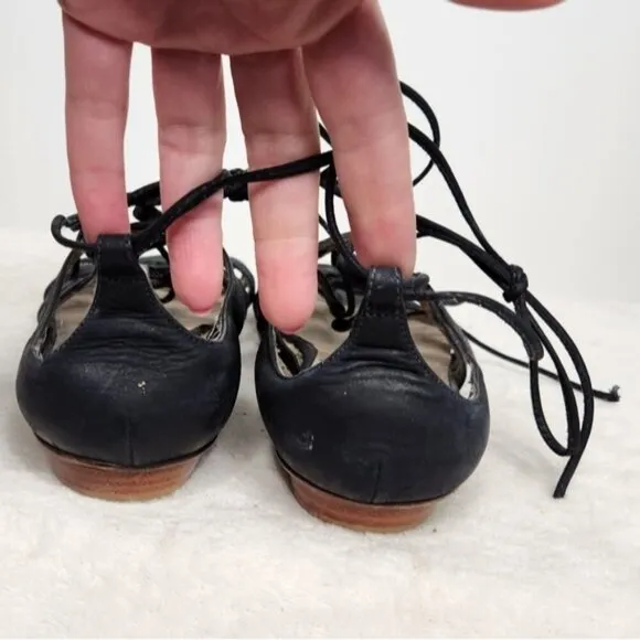 Stuart Weitzman Black Leather Lace-Up Gladiator Sandals Size 8.5