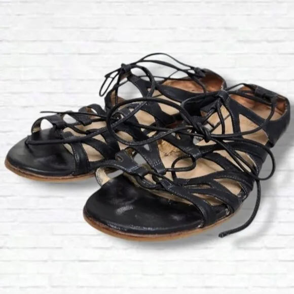 Stuart Weitzman Black Leather Lace-Up Gladiator Sandals Size 8.5