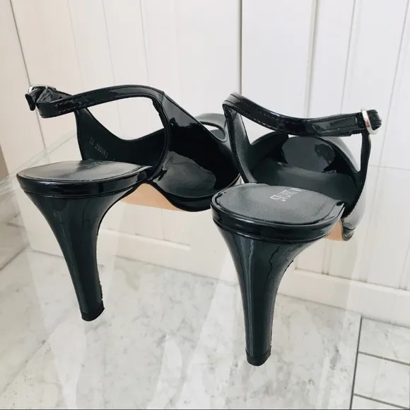 Stuart Weitzman Black Patent Leather Sandals
