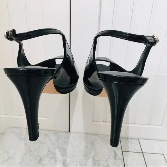 Stuart Weitzman Black Patent Leather Sandals