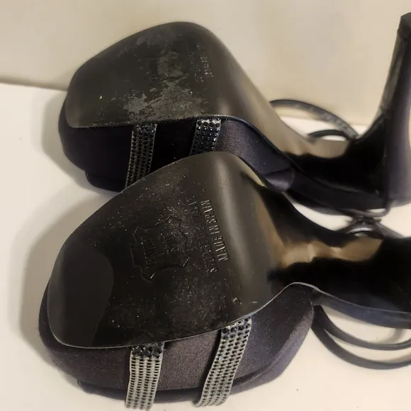 Stuart Weitzman Black Peau de Soie w/Crystal Trim Platform Sandals Sz.7 Ret $500