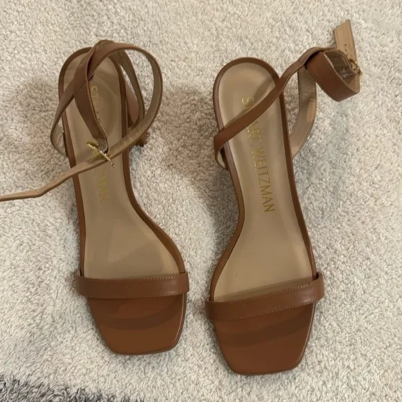 STUART WEITZMAN brown sandals heels size 9B nearly bare