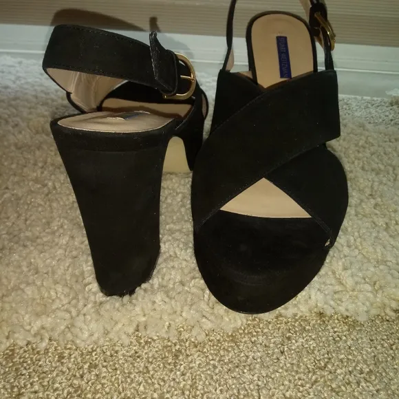 Stuart weitzman criss cross heels