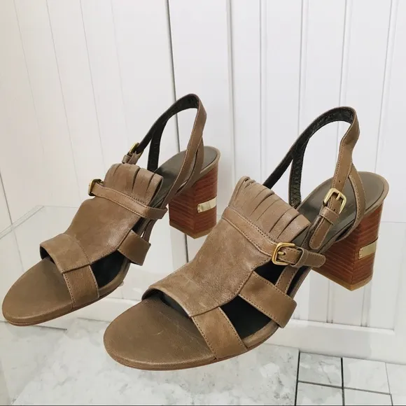 Stuart Weitzman Fandangos Women’s Heels Sandals