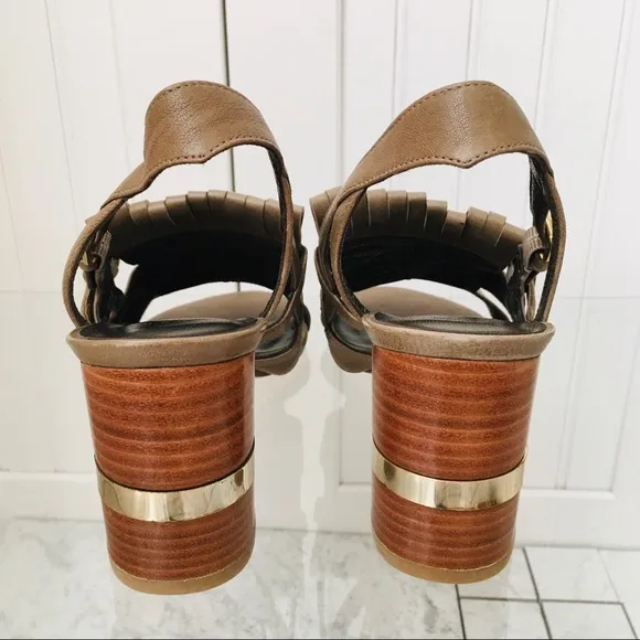 Stuart Weitzman Fandangos Women’s Heels Sandals