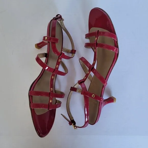 Stuart Weitzman Patent Leather Open Toe Slingback Kitten Heel Sandals. Size 9M