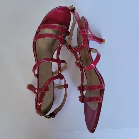 Stuart Weitzman Patent Leather Open Toe Slingback Kitten Heel Sandals. Size 9M