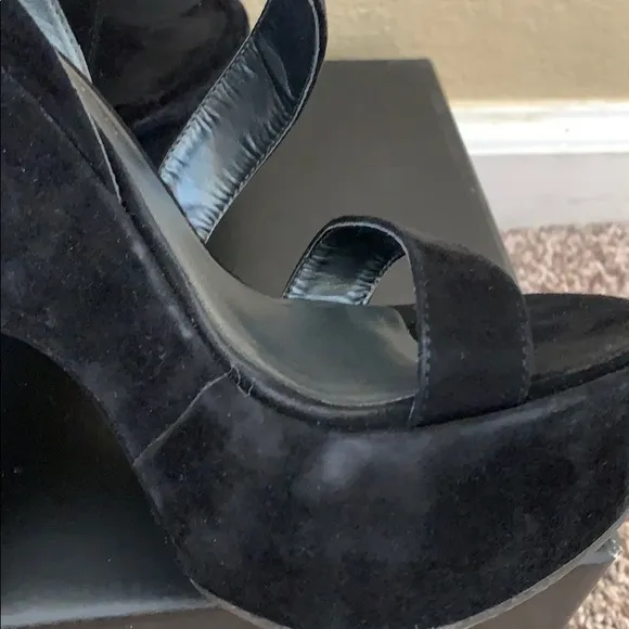 Stuart Weitzman Platform Sandals Size 5 1/2 M