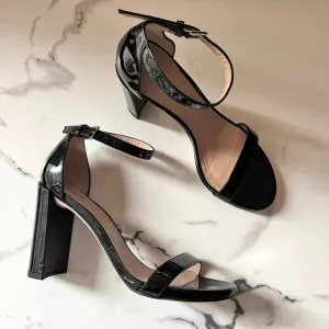 Stuart Weitzman Walkway Black Patent Leather Block Heels Sandals Size 7.5