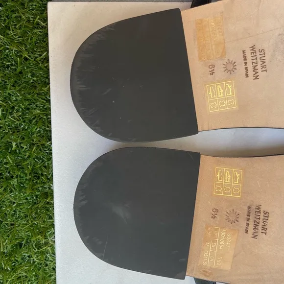 Stuart WeitzmanLalita Flat Sandals size 36.5