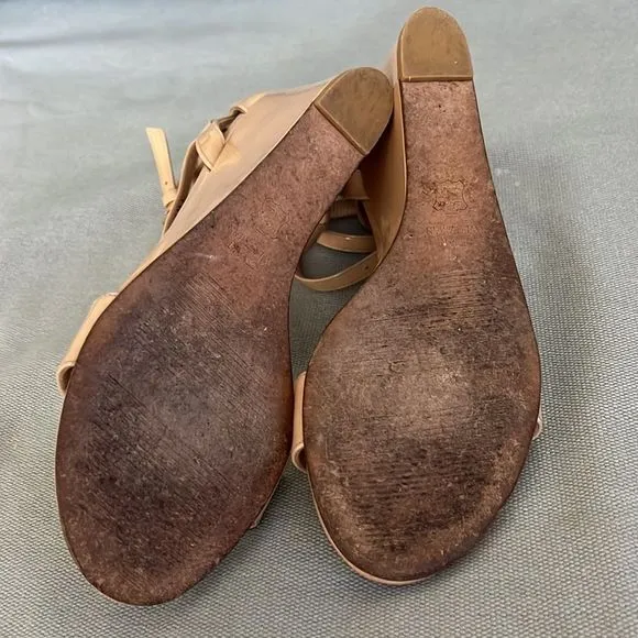 Stuart Weitzman Backdraft Wedge Sandals Size 8