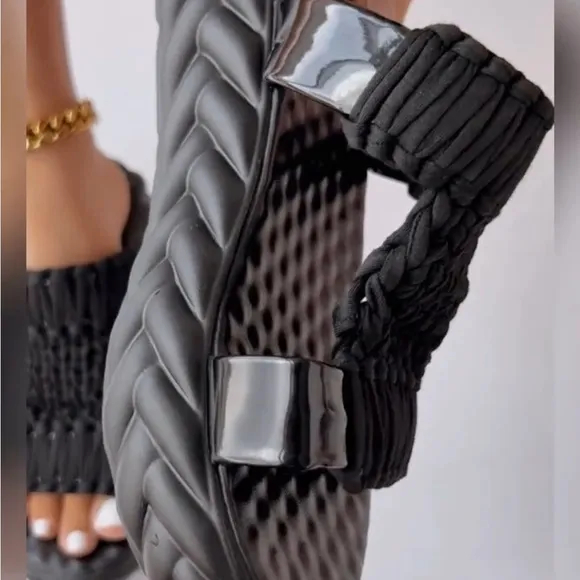 Summer Soft Sole Braided Sandals - Women's Solid Color Platform