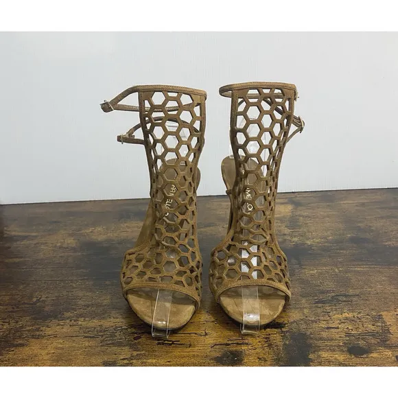 Tamara Mellon Strap Heels Sandals Sz 8.5 Brown Suede Honeycomb