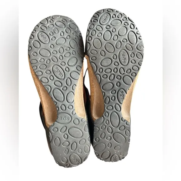 Taos Black Leather Loop Sandals, Size 8 - 8.5, Classic Comfort Walking Sandal
