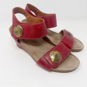 Taos Carousel 2 Wedge Sandals