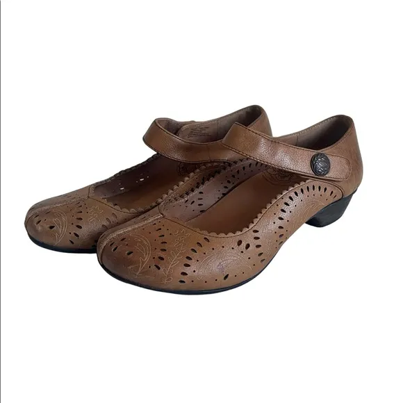 Taos Tango Mary Jane Wedge Sandals Leather Women Size 7.5