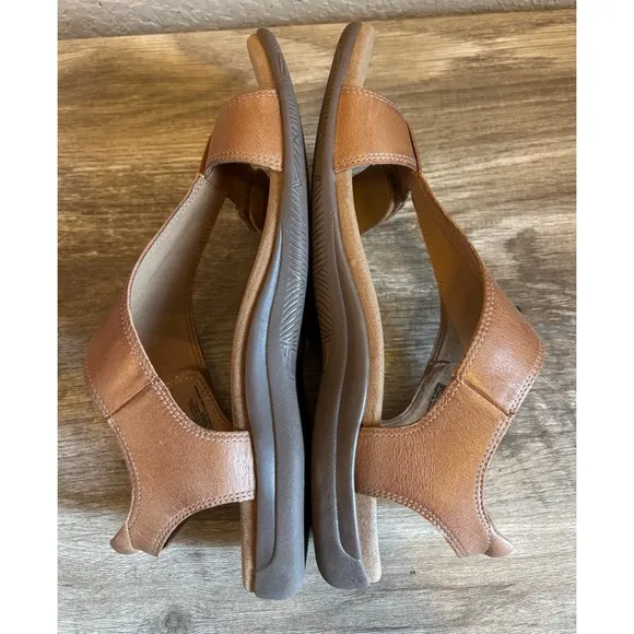 Taos The Show Sandals