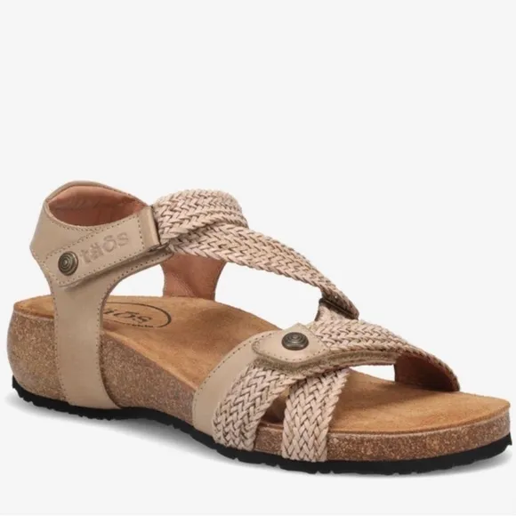 Taos Trulie Stone Women’s Sandals Size 6-6.5