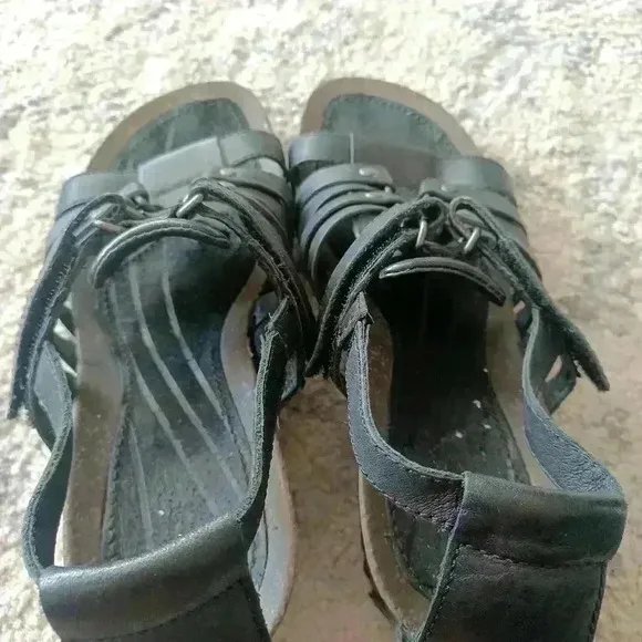 Teva Cabrillo Wedge Black Leather Gladiator Sandal 7