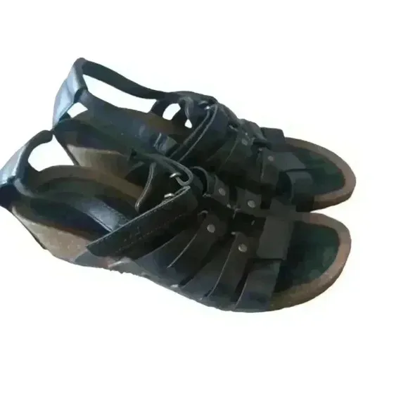 Teva Cabrillo Wedge Black Leather Gladiator Sandal 7