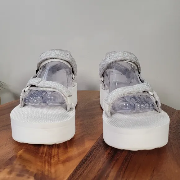 Teva Dorinda Women's Platform Universal Platform Sandals Size 9 Sporty Summer