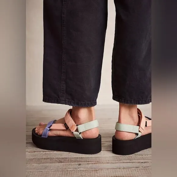 Teva Free people platform Sandals 9 summer salt pastel NWT