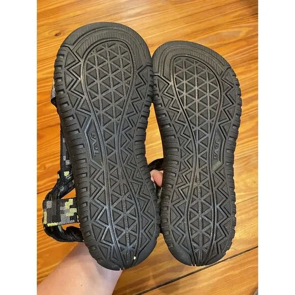 Teva Hurricane 2‎ Adjustable Strap Sandals Size 5