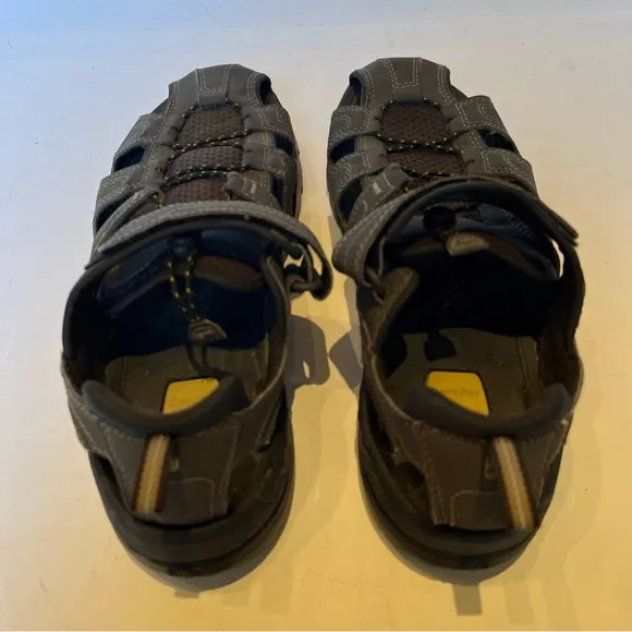 Teva Men's Brown/Gray Sandals Shoc Pad Size 9