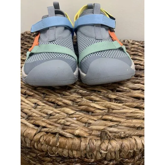 Teva Outflow Universal Gray Multicolor Water Comfort Sandal Shoe Kid’s Size 3