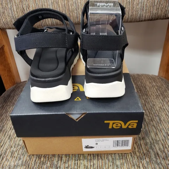 Teva Women's Jadito Universal Strappy Platform Sandals Black