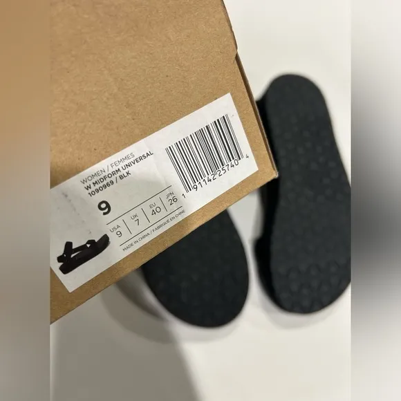 Teva Women's Size 9 Midform Universal Sandals Black NWT Platform