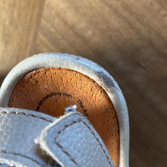 The art sandals