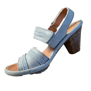 The art sandals