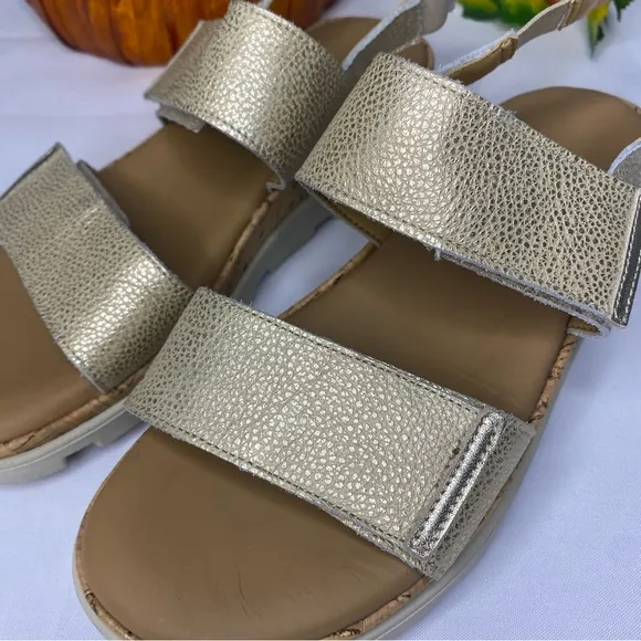 The Flexx Two Straps Adjustable Sandal Gold Size 6.5