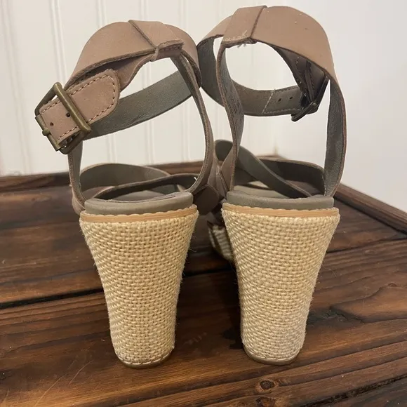 Timberland Women's Tan Earthkeeper Wedge Sandals