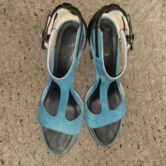 TOD'S-Blue Suede/Black Leather-T-Strap Platform Sandals-Sz 38A-Near Mint