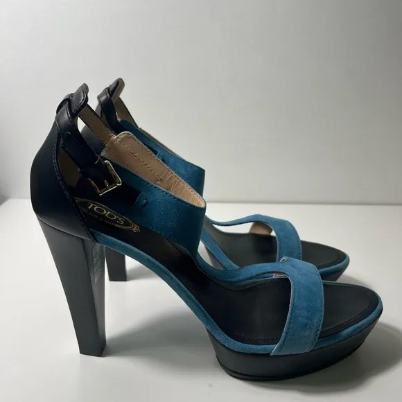 Tod's Sand Plat Gooma T105 Fasce Suede &amp; Leather T-Strap Platform Sandals Heels