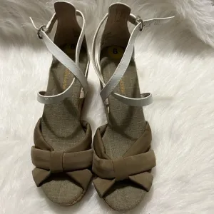 Tommy Bahama NINIVA Sandals Taupe Brown And Cream Cork Wedge Heel Buckle.