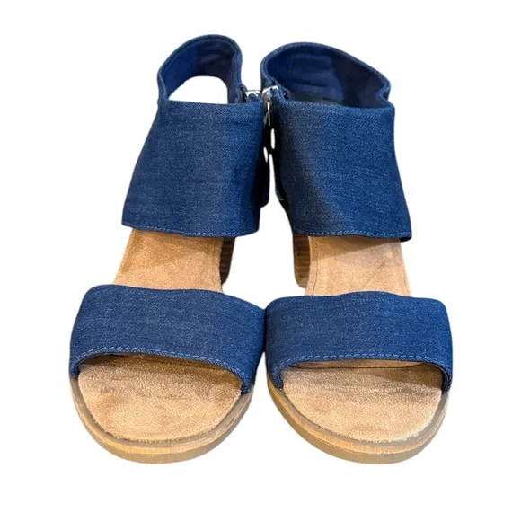 Toms Majorca Blue Heeled Sandals with Chunky Wooden Heel Women’s Size 8.5