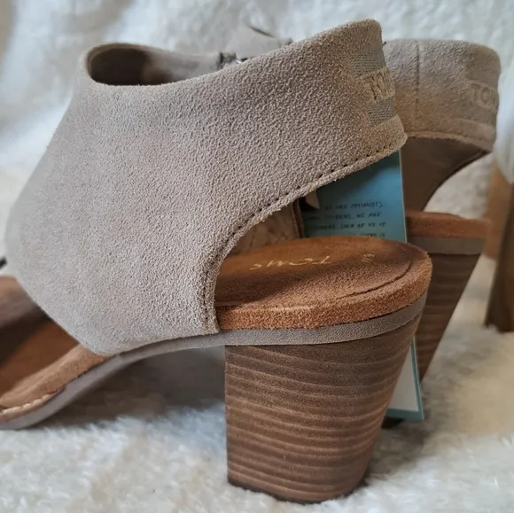 TOMS Majorca Cutout Sandal Block Heel Taupe Suede Slingback Women's Size 9 NEW