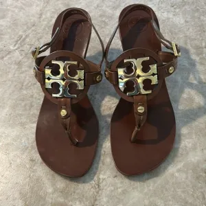 TORY BURCH Brown Leather Kitten Heel Sandals 7