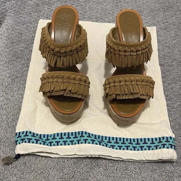 Tory Burch Fria Espedrille Sandals Tan Suede 9