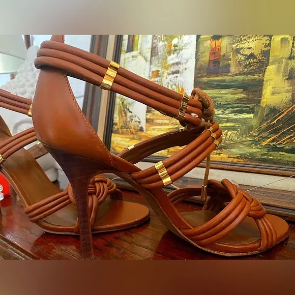 Tory Burch Heels   2 Perfumes (Retail $398)
