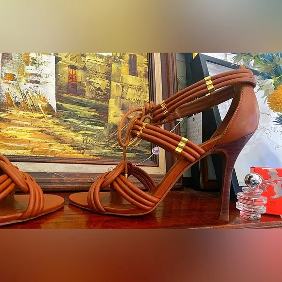 Tory Burch Heels   2 Perfumes (Retail $398)