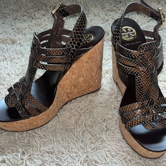 TORY BURCH Leslie Brown Snake Strappy Wedge Platform Sandals  8.5
