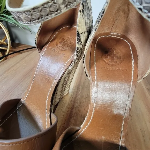 Tory Burch Livia Leather Snakeskin Wedge Sandals Size 6
