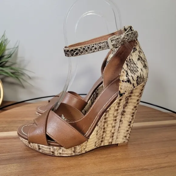 Tory Burch Livia Leather Snakeskin Wedge Sandals Size 6
