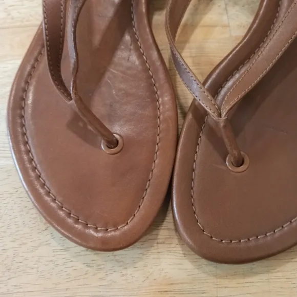 Tory Burch Minnie leather travel sandals 10M. Brown Color